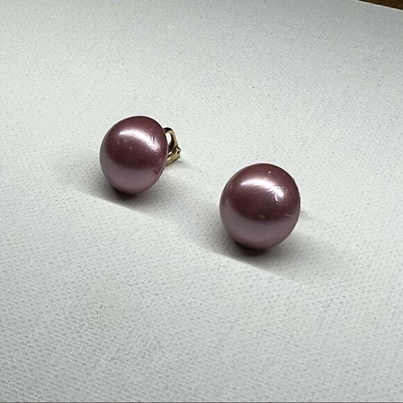 Vintage Purple Round Clip On Earrings - Picture 2 of 7